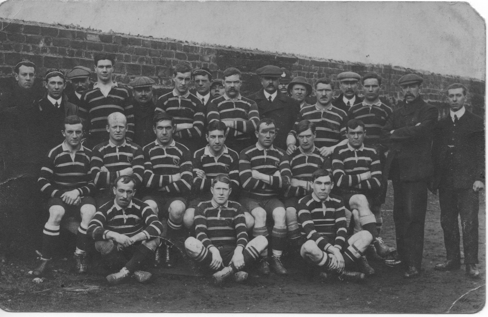 Historic picture of the Cornwall team of 1909